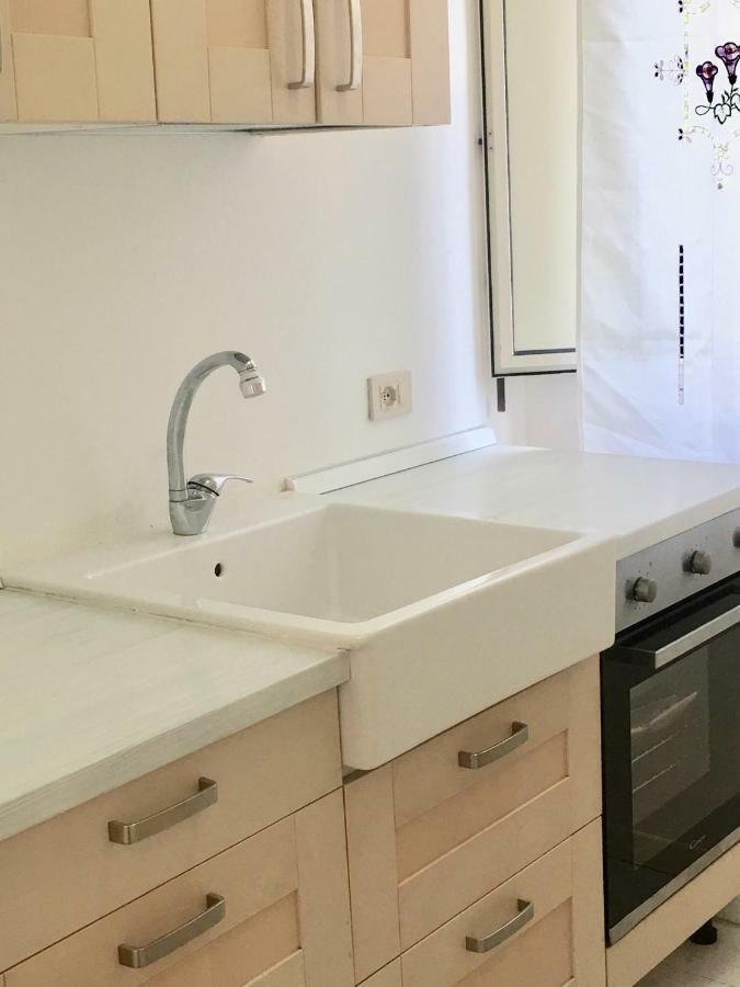 Alemare Apartment Мондело Екстериор снимка