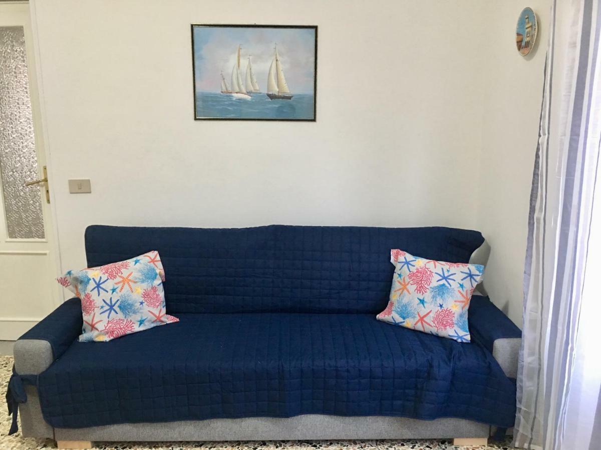 Alemare Apartment Мондело Екстериор снимка