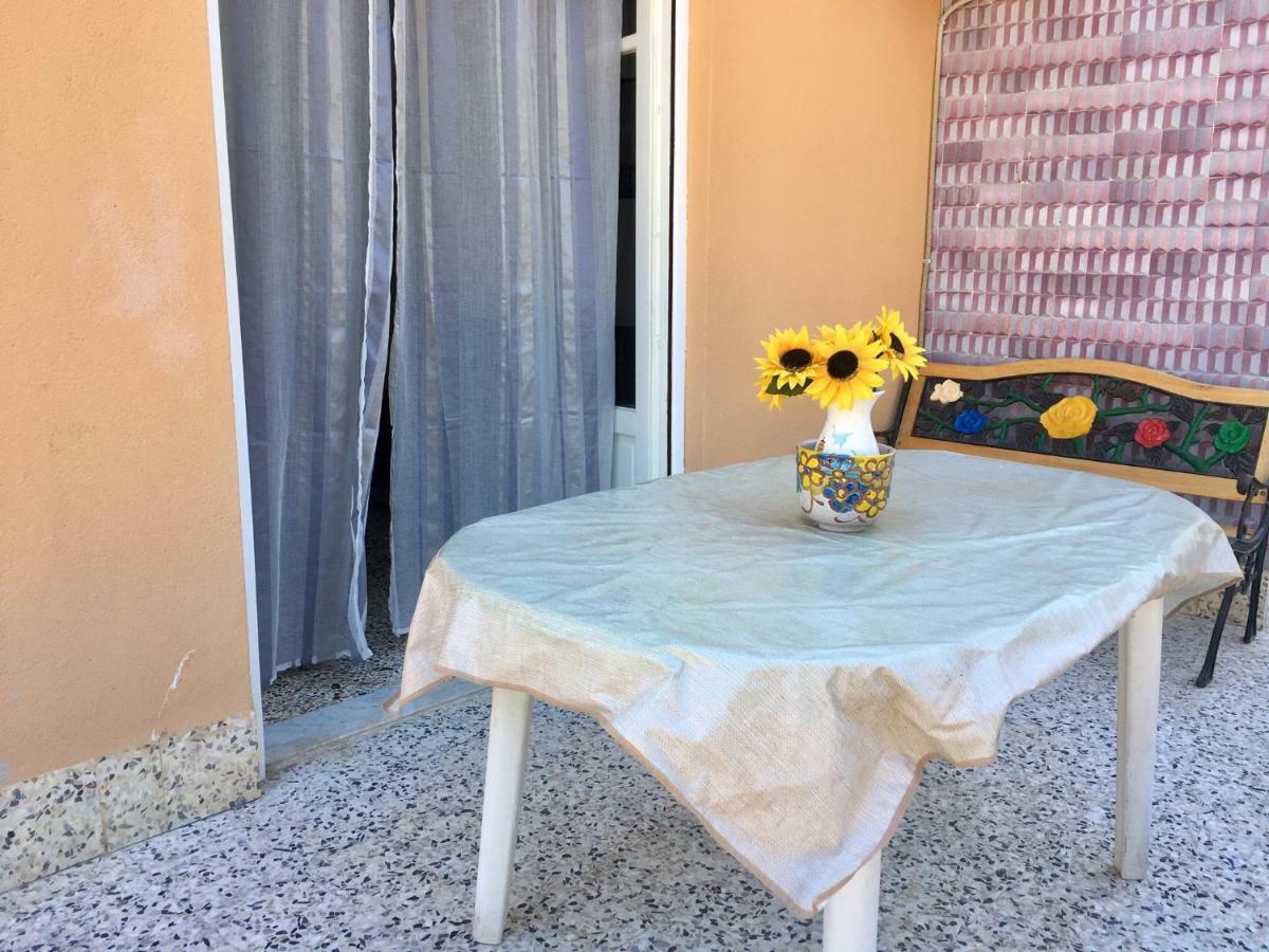 Alemare Apartment Мондело Екстериор снимка